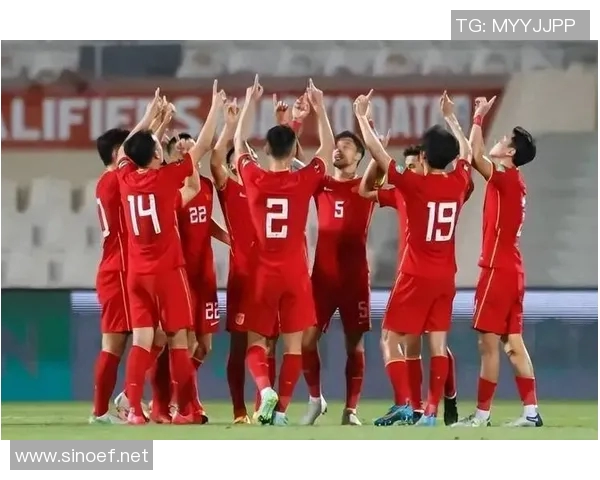 上海足球队战术变革引发热议球迷期待新赛季表现提升