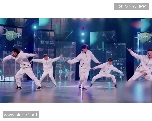 杭州街舞队展现灵活性与创意的完美结合引领街舞新潮流